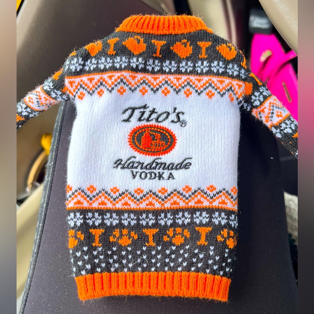 Tito’s Vodka Sweater XS Dog or Cat?